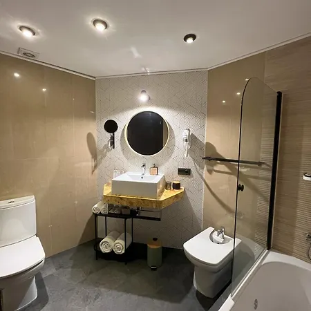 San Miguel Menorca 3*